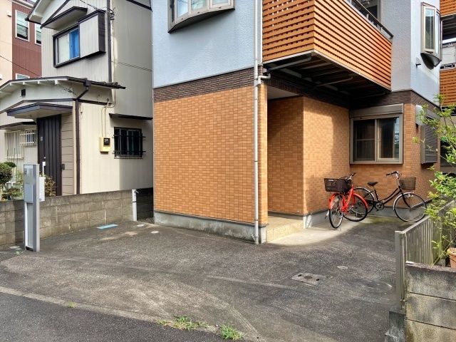 小杉陣屋町2丁目akippa駐車場