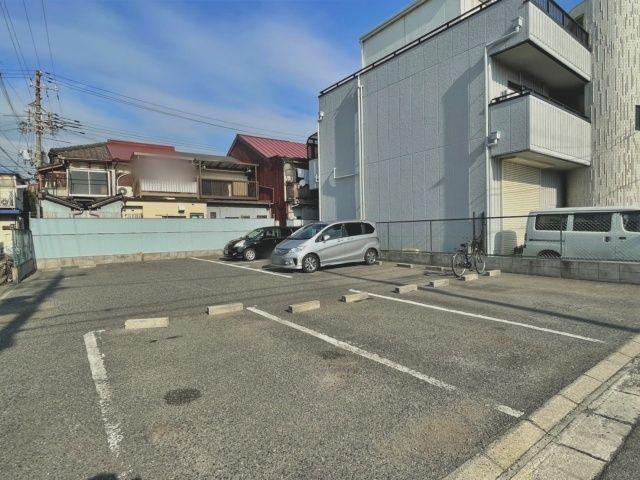 akippa 兵庫県東出町駐車場